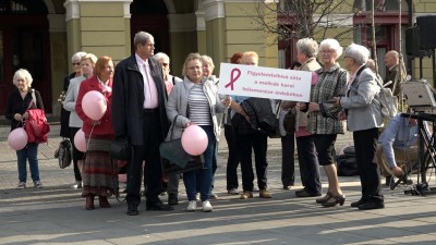 Rózsaszín október – az emlőrák korai felismerése