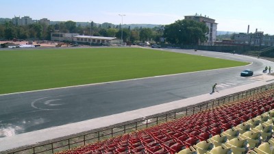 Novemberre kész a stadion