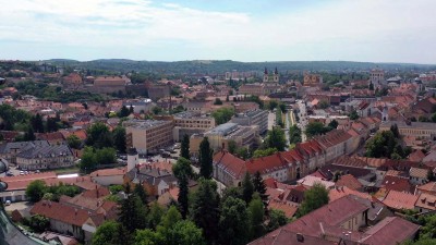 A veszélyhelyzet után újraindul az élet a városban