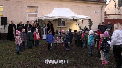 Adventi összejövetelt szerveztek a fertálymesterek