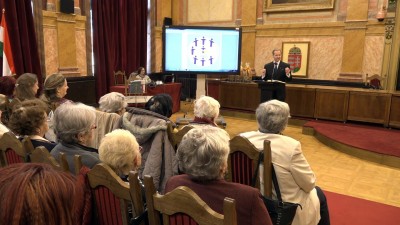 Társaságban szebben telnek a mindennapok