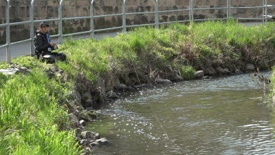 Női Pergető Bajnokság az Eger-patak partján