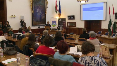 Konferencia a gyermekvédelemről