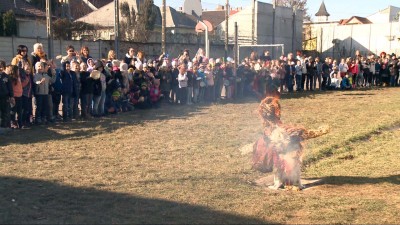 Kiszebábot égettek a Gyakorló iskolások