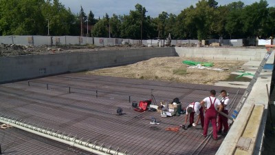 Bárány uszoda - szerkezetkész a központi medence