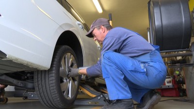 Lassan át kell állni a téli gumi használatára