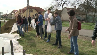 Diákok a katasztrófavédelemben