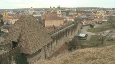 Fejlesztés a várban