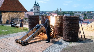 Új szabadtéri kiállítás a várban